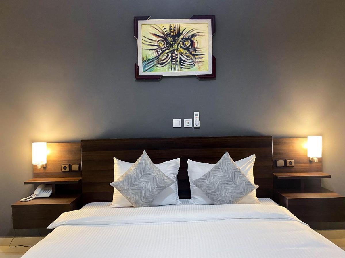 Robert'S Hotel Abidjan Eksteriør billede
